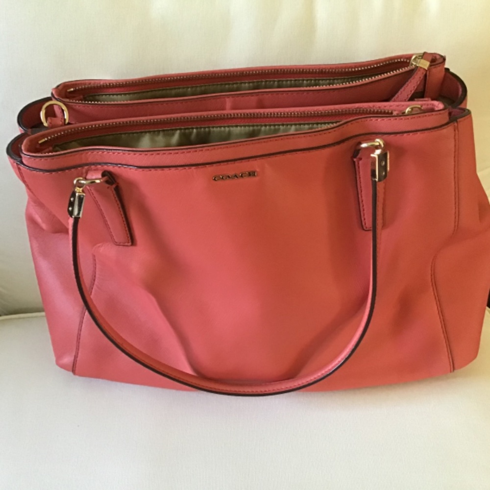 Coach tote/ purse salmon/ coral color